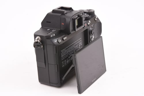 thumbnail-4 for Sony A7 III Body SC:55,300 O5 M5 C4 #62711