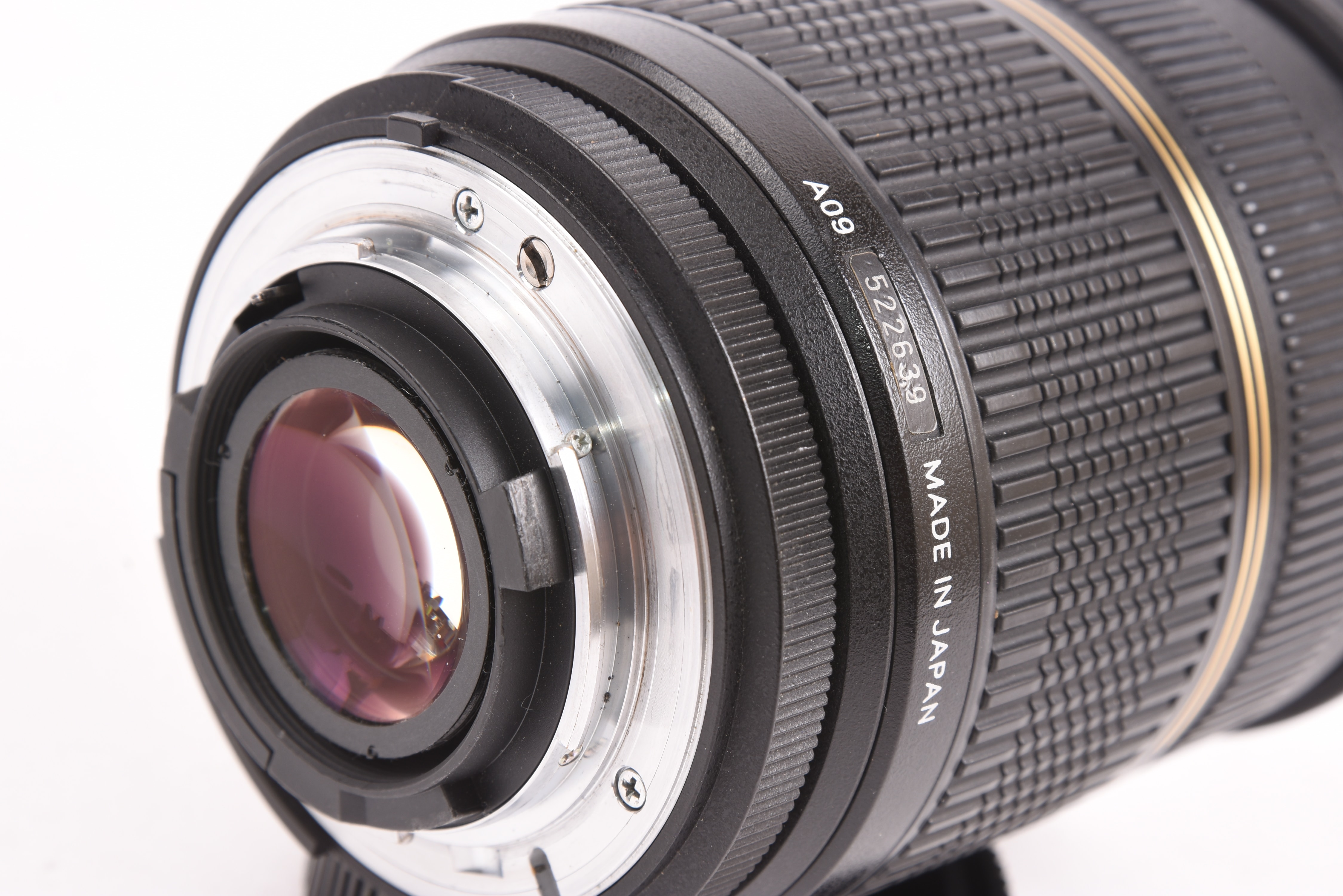 Tamron A09 — image 7
