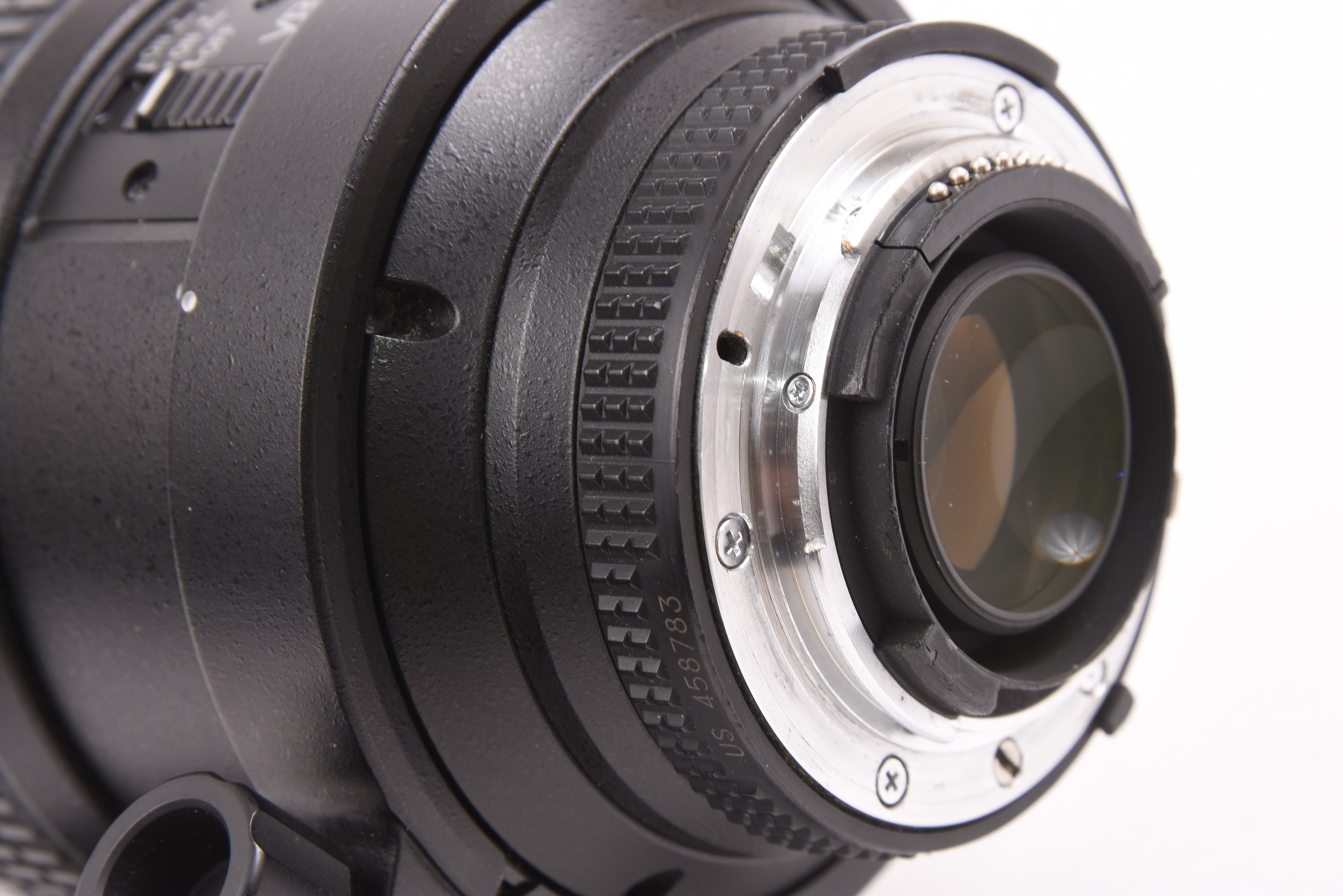 Nikon 80-400mm f/4.5-5.6 D ED VR — image 6