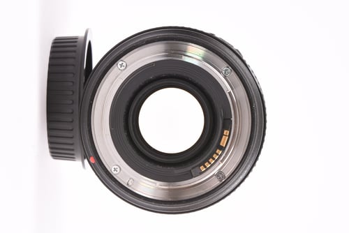 thumbnail-7 for Canon EF 24-70mm f/2.8 L II USM