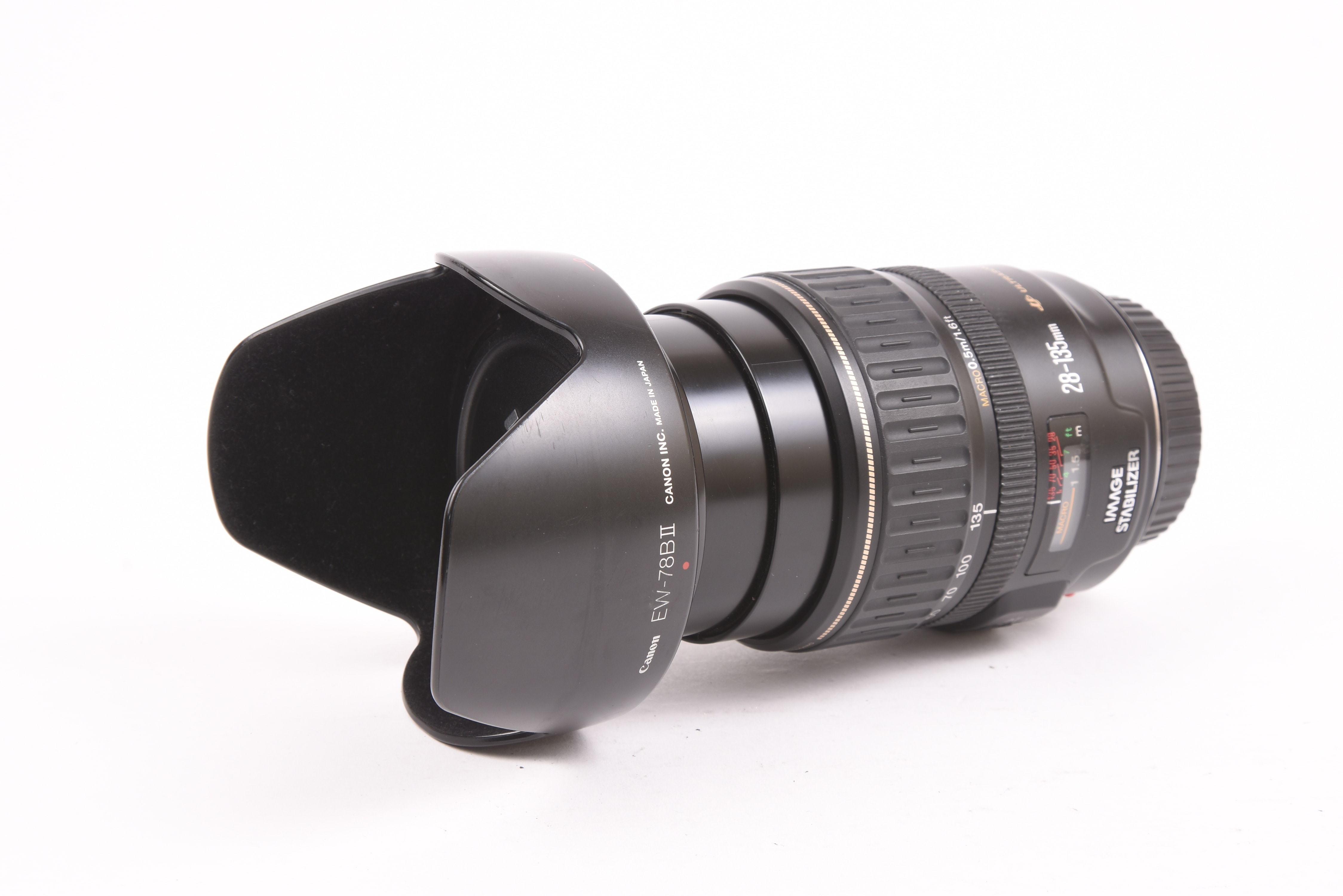 Canon 28-135mm f/3.5-5.6 IS USM — image 10