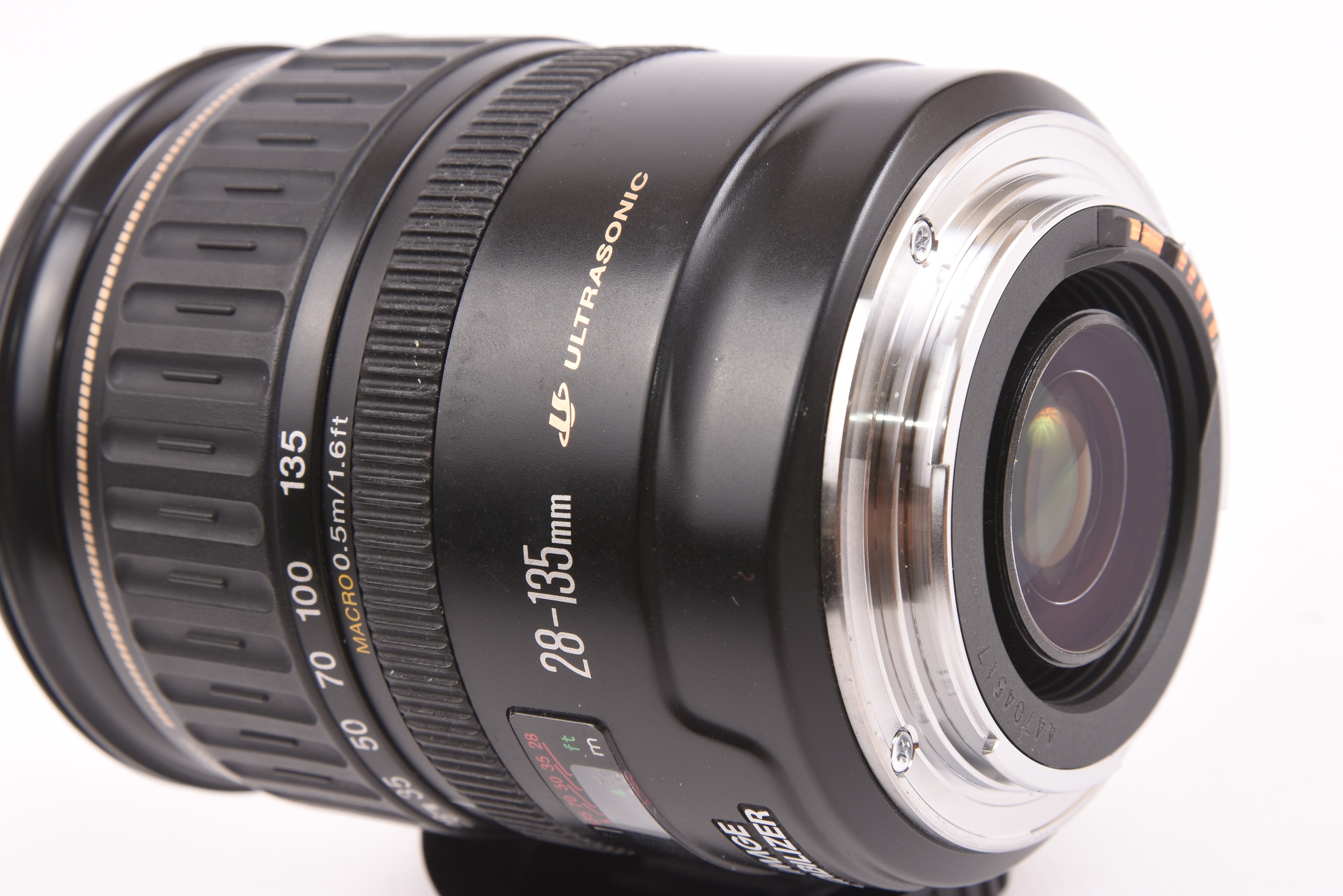 Canon 28-135mm f/3.5-5.6 IS USM — image 6