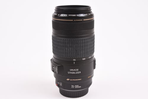 Canon EF 70-300mm f/4-5.6 IS USM #13606 O5 M5 C5