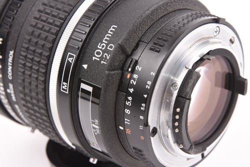 thumbnail-5 for Nikon AF DC 105mm f/2D #05541 O4 M5 C5