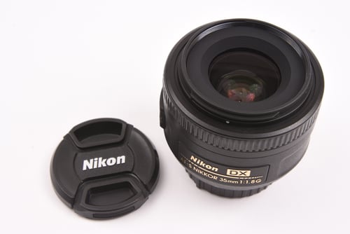 View Nikon AFS 35mm f/1.8G DX #09552 O5 M5 C5 Nikon AFS 35mm f/1.8G DX #09552 O5 M5 C5