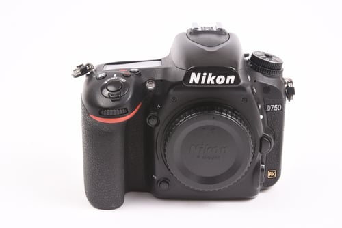 Nikon D750 Body SC:42k #71914 O5 M5 C4
