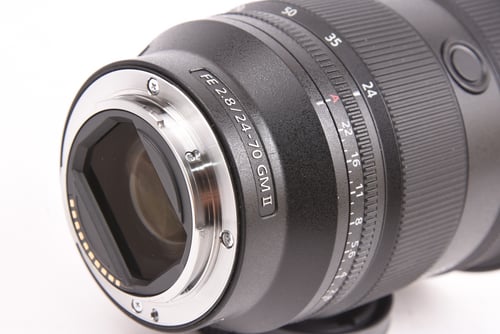 thumbnail-6 for Sony FE 24-70mm f/2.8 GM II #05969 O5 M5 C5