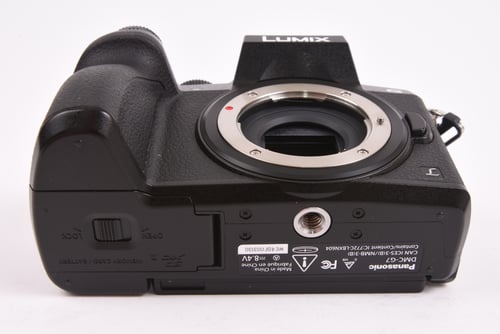 thumbnail-4 for Panasonic G7 Body