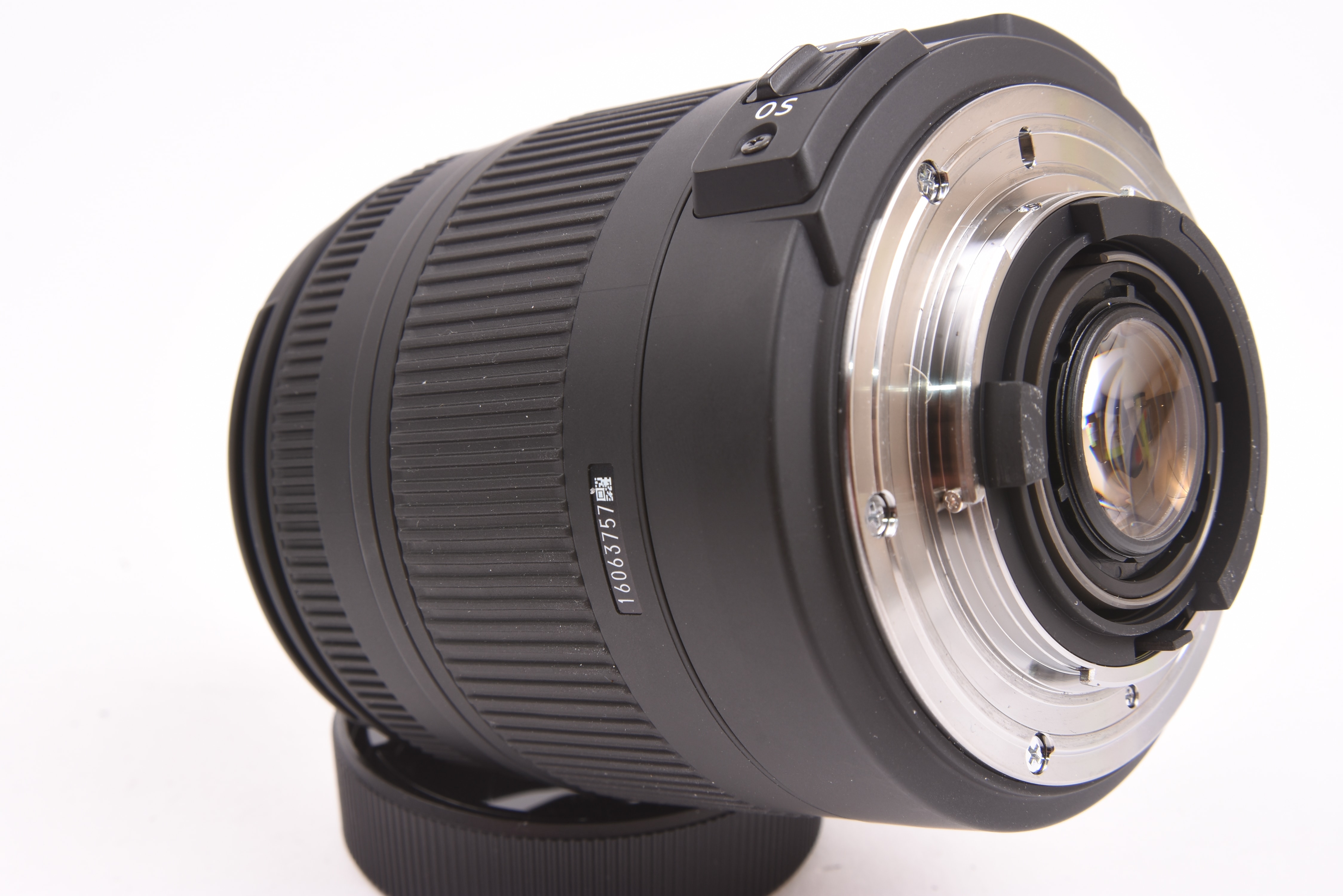 Sigma 18-250mm F/3.5-6.3 — image 5