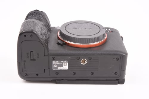 thumbnail-8 for Sony A7R V Body SC:88k #97492 O5 M5 C4