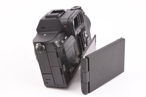 thumbnail-4 for Sony A7R V Body SC:88k #97492 O5 M5 C4