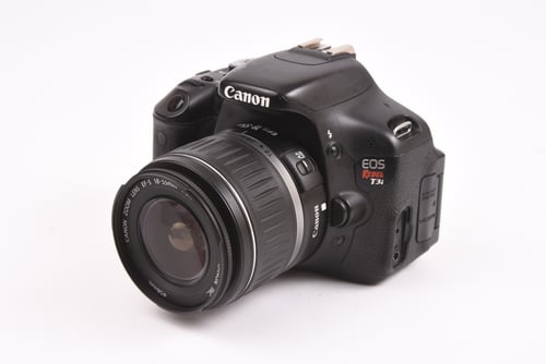 thumbnail-1 for Canon Rebel T3i w/ 18-55mm SC:19.4K #00365 O3 M5 C4