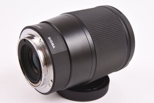 thumbnail-3 for Sigma 16mm f/1.4 DC DN Cont for Sony E