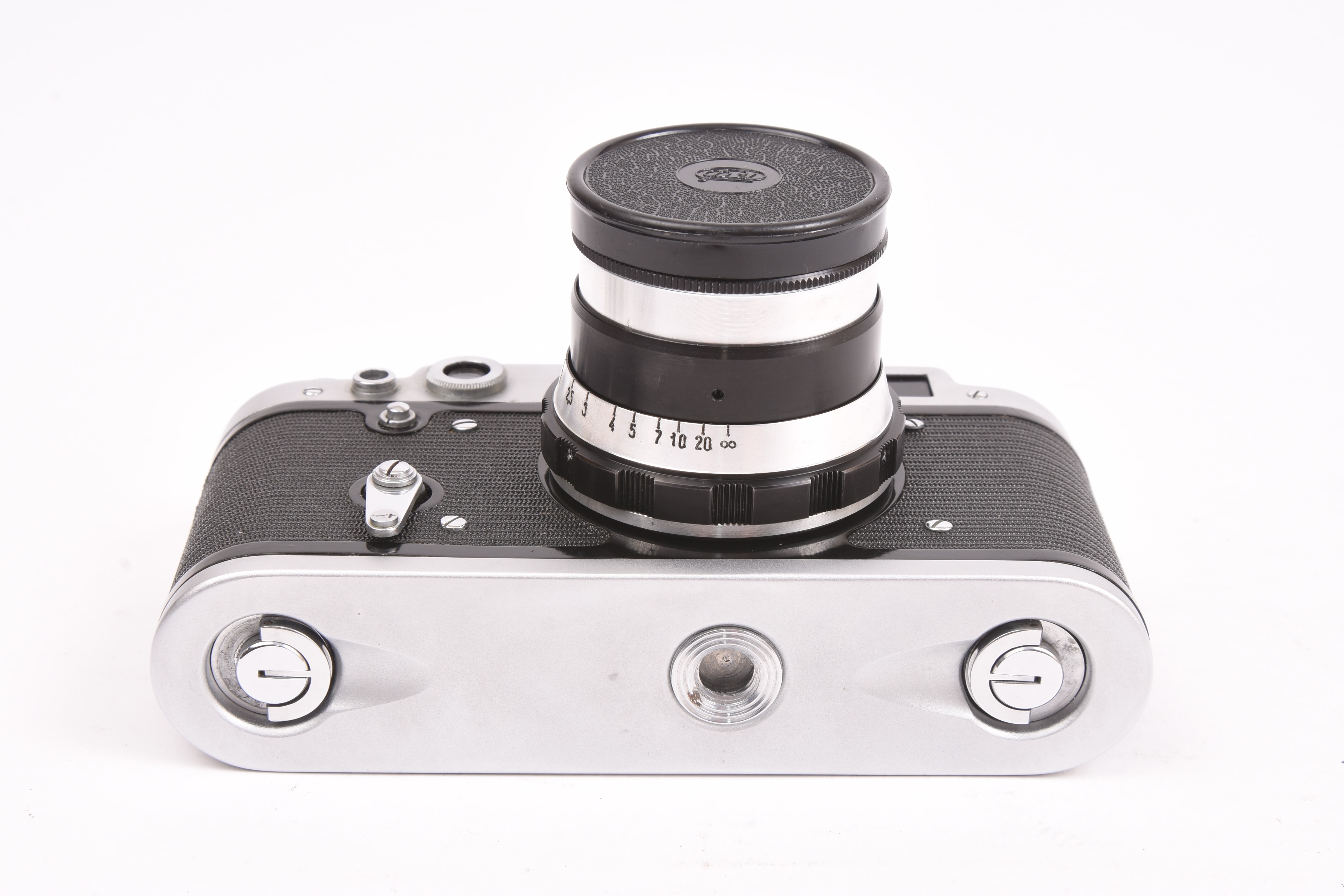 Fed 2 w/ Industar 61 52mm f/2.8 and Case | GearFocus
