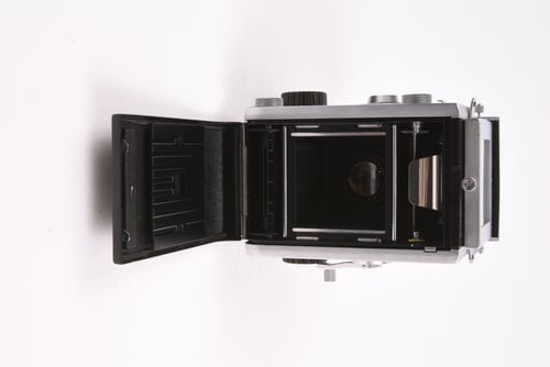 thumbnail-9 for Mamiya C3 w/80mm/Paramander/Filters