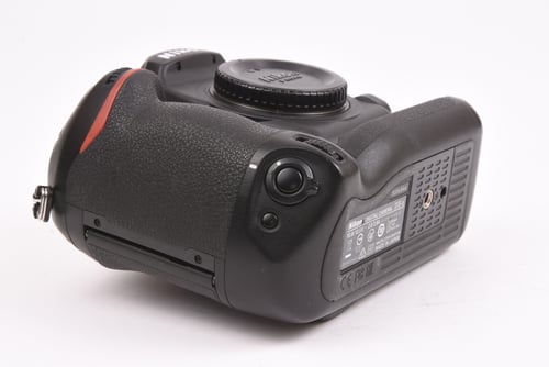 thumbnail-8 for Nikon D5 Body SC:35.4k #06844 O5 M5 C4