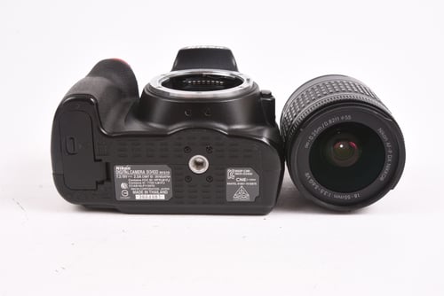 thumbnail-5 for Nikon D3400 w/ 18-55mm