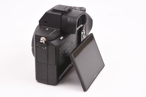 thumbnail-5 for Sony a7 II Body SC: 1.1k O4 M5 C4 #90791