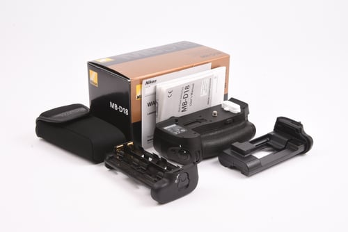 Nikon MB-D18 Grip for D850 M5 C5 #39694