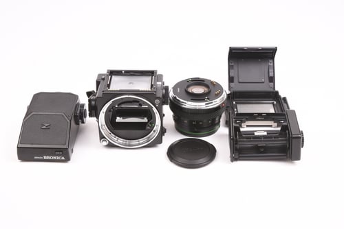 Bronica ETR S w/ 220 Back / 75mm f/2.8 / AE-II Psm Fdr