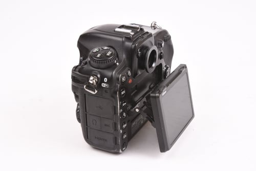 thumbnail-4 for Nikon D500 Body SC:148.7K Cracked #52642 O4 M4 C3