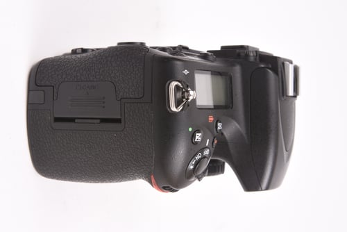 thumbnail-2 for Nikon D750 Body SC: 4.7k O5 M5 C5 #80786