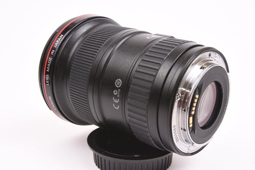 thumbnail-4 for Canon EF 16-35mm f/2.8 L II #05352 O5 M5 C4