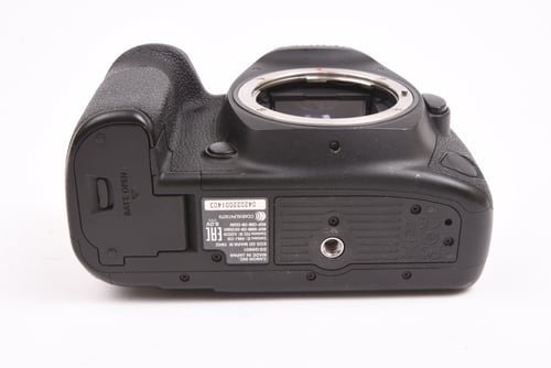 thumbnail-5 for Canon EOS 5D IV Body