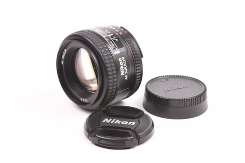 Nikon AF 50mm f/1.4 D HAZE