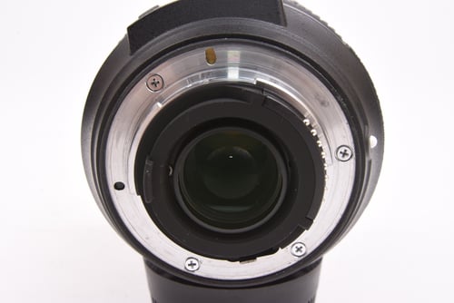 thumbnail-7 for Nikon AFS 18-140mm f/3.5-5.6 VR DX