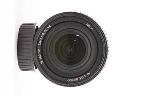 thumbnail-8 for Nikon AFS 18-140mm f/3.5-5.6 VR DX