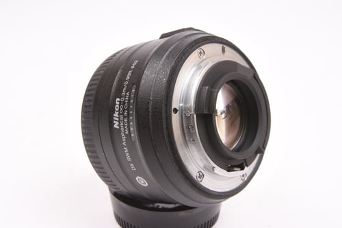 thumbnail-4 for Nikon AFS 35mm f/1.8 G DX