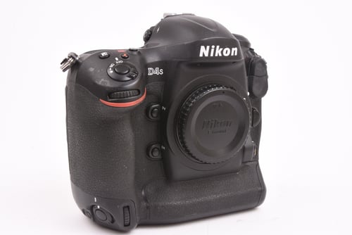 thumbnail-1 for Nikon D4S Body