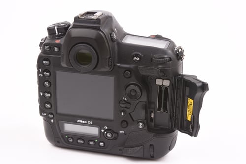 thumbnail-3 for Nikon D6 Body SC:373.9K #00408 O5 M5 C4