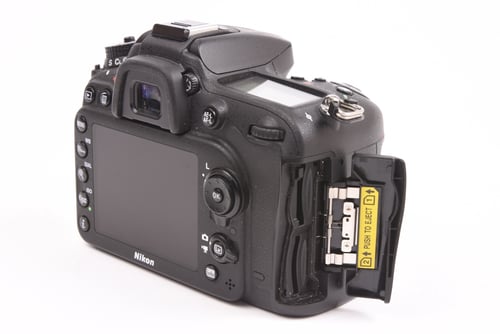 thumbnail-3 for Nikon D7200 Body SC:18.2K #02209 O5 M5 C5