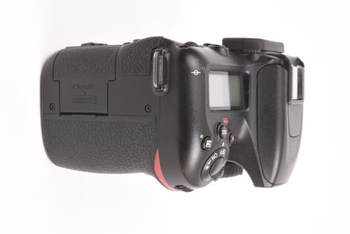 thumbnail-2 for Nikon D7500 Body SC:20.3K #68052 O5 M5 C5