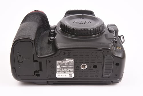 thumbnail-9 for Nikon D850 Body SC:95.8K #93537 O5 M5 C4