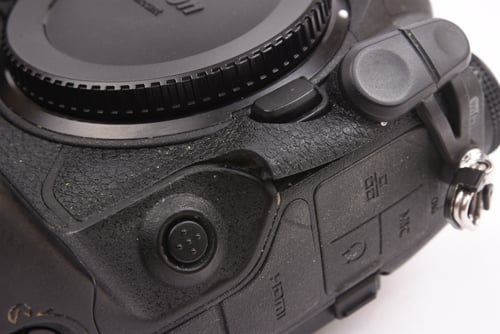 thumbnail-9 for Nikon Z9 Body w/ Smallrig Cage