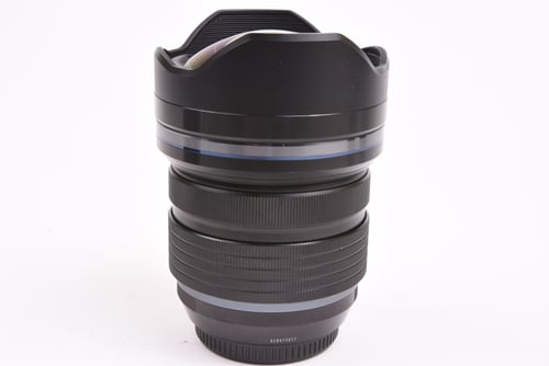 thumbnail-1 for Olympus MFT 7-14mm f/2.8 Pro