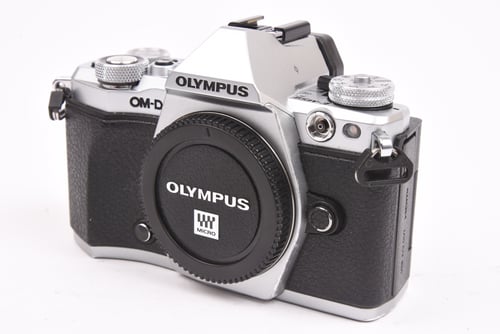 thumbnail-3 for Olympus OM-D E-M5 II Body