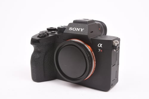 Sony a7R IV Body SC:1.8K #75110 O5 M5 C5