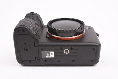 thumbnail-5 for Sony a7R IV Body SC:1.8K #75110 O5 M5 C5