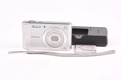 Sony CyberShot W800 P&S