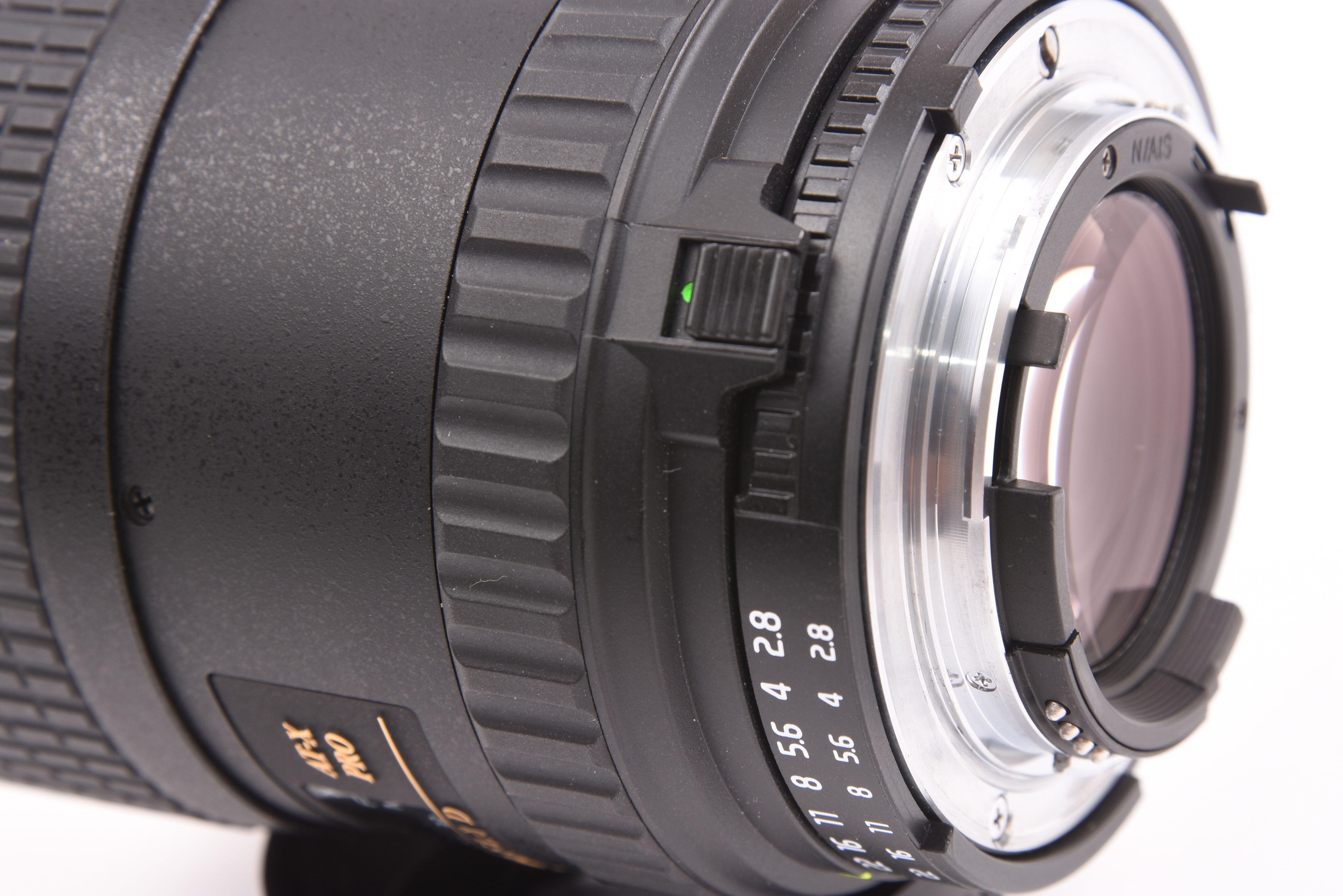 Tokina AF 100mm f/2.8 Macro IF — image 6