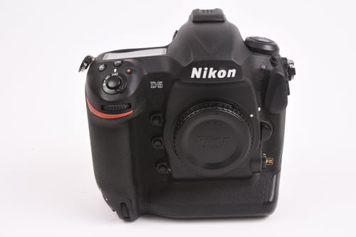 thumbnail-1 for Nikon D5 Body SC: 120.3K #00921 O4 M5 C4
