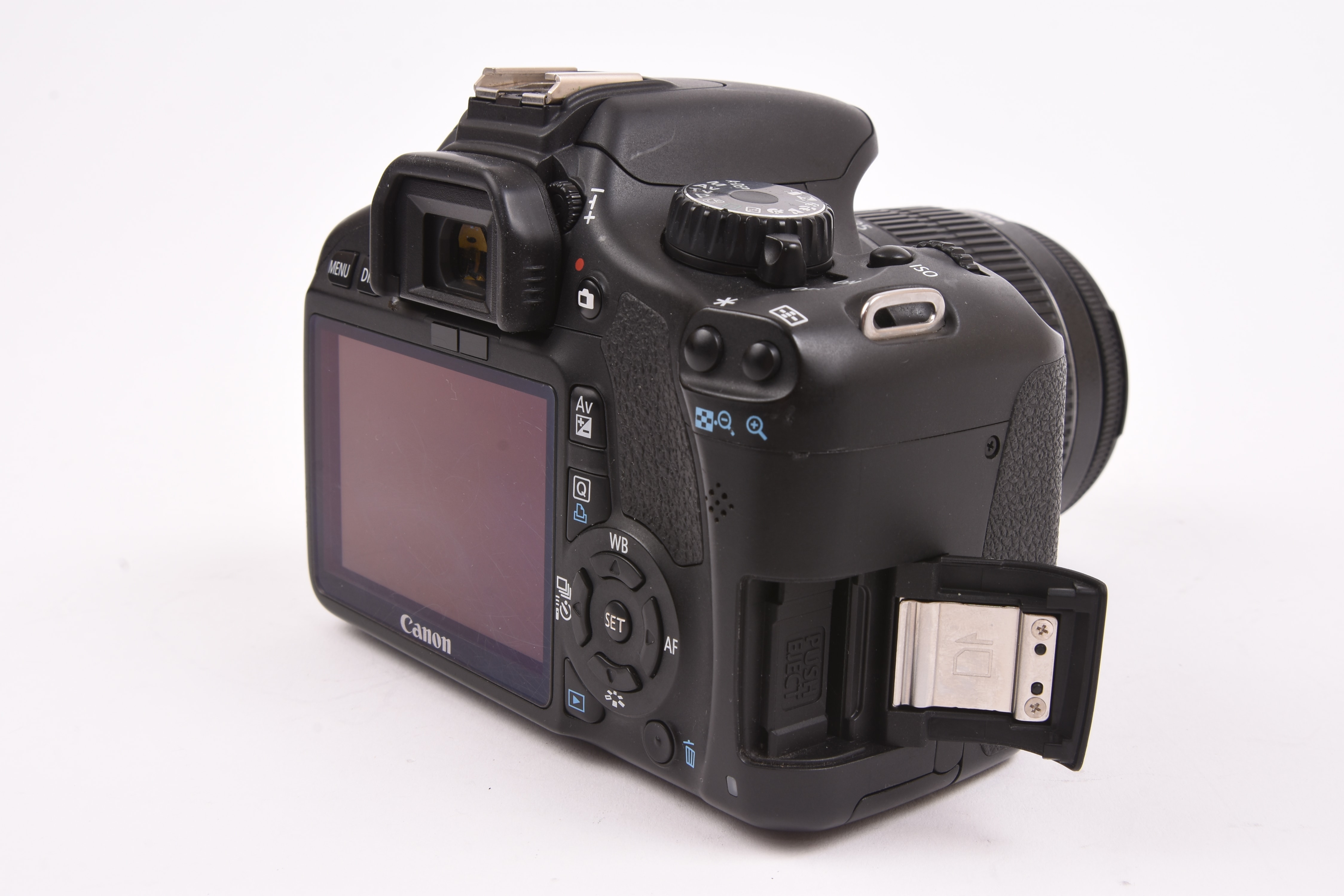 Canon EOS Rebel T2i — image 3