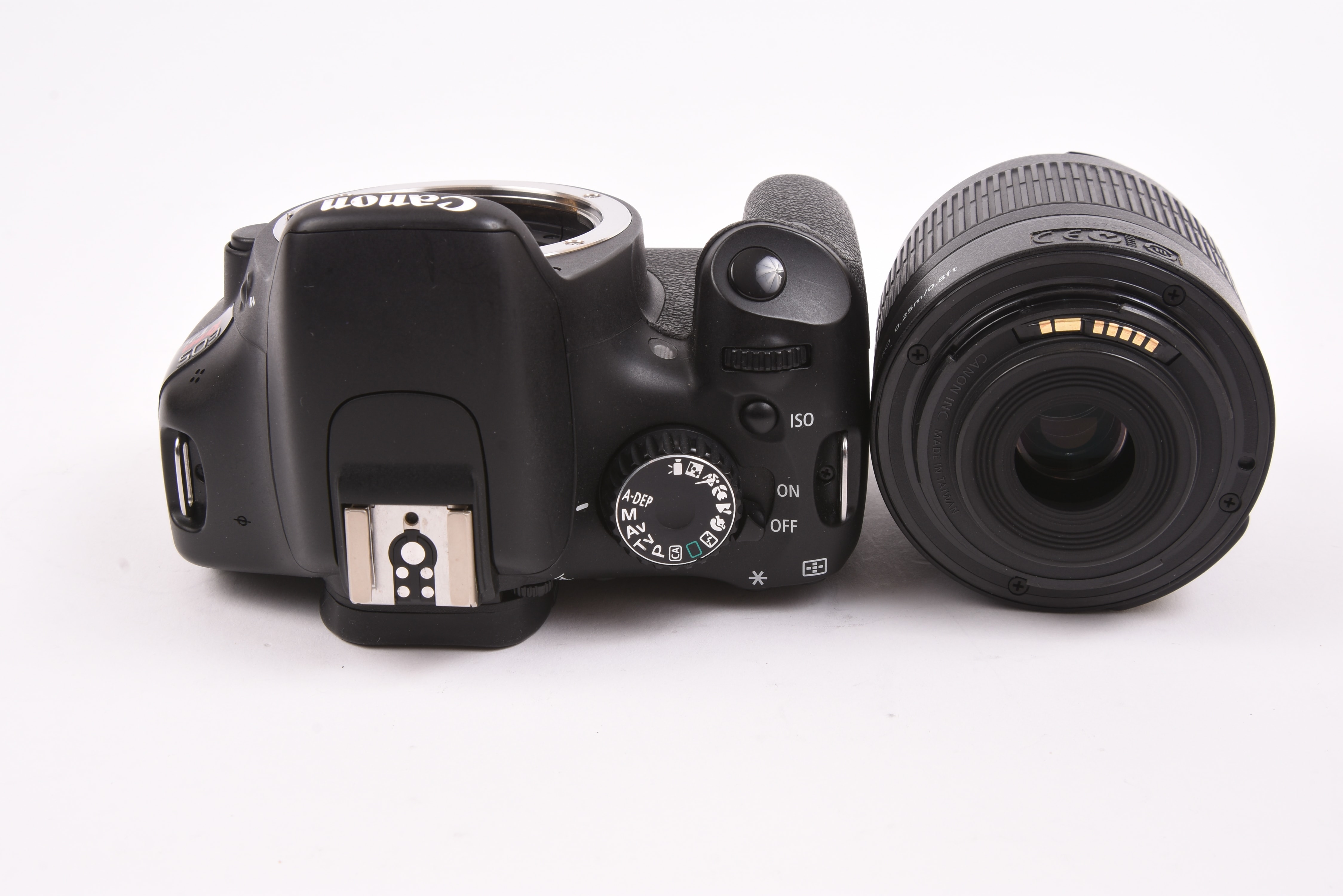 Canon EOS Rebel T2i — image 7