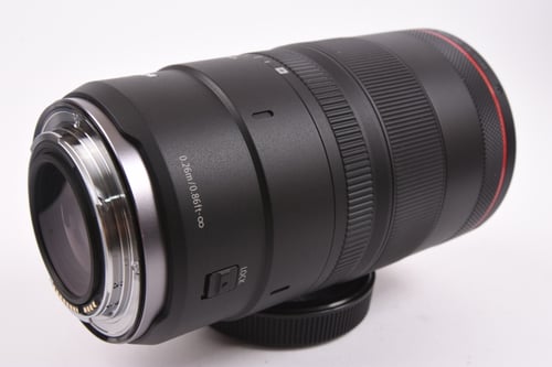 thumbnail-3 for Canon RF 100mm f/2.8 L Macro IS