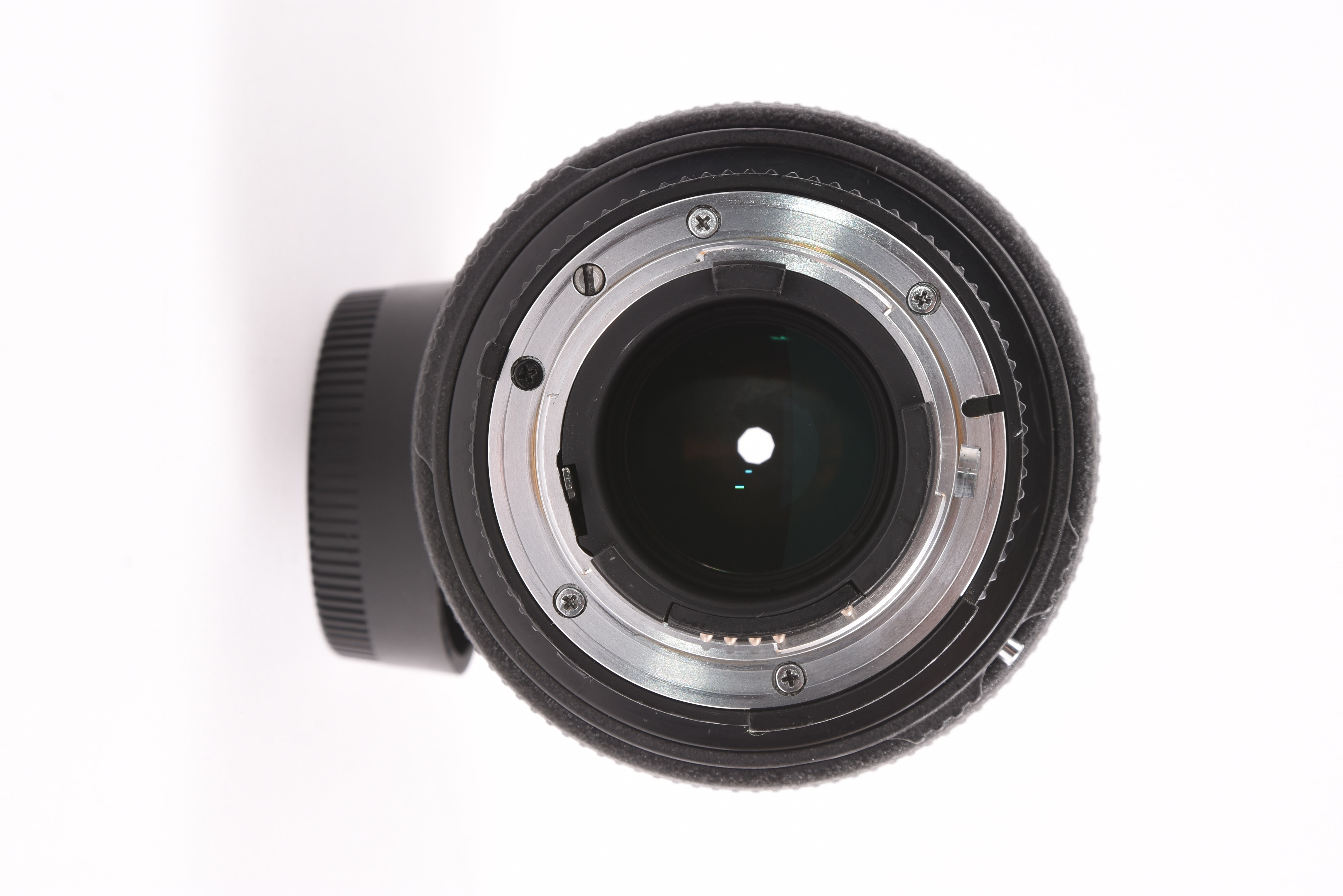 Nikon 80-200mm f/2.8D ED — image 8