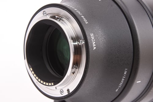 thumbnail-6 for Sigma 135mm f/1.4 DG ART for Sony FE #55189 O5 M5 C5